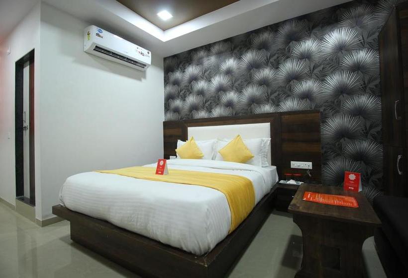 Hotel Oyo Rooms Near Vastral Ring Road 15