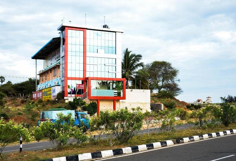 Hotel Oyo Rooms Golden Four Way Road Kanyakumari Tamil Nadu