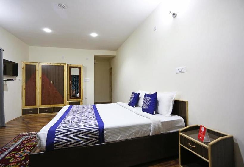 Hotel Oyo Rooms Sangkar Road 16