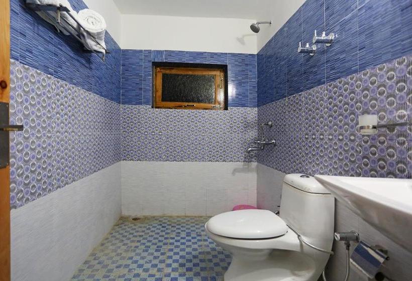 Hotel Oyo Rooms Sangkar Road 20