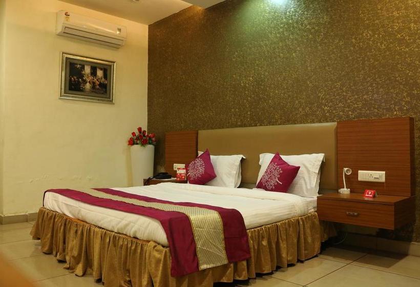 Hotel Oyo Rooms Sbs Nagar Opposite Bhai Wala Gurudwara 7