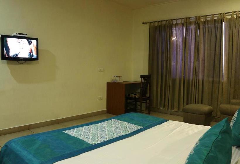 Hotel Oyo Rooms Sbs Nagar Opposite Bhai Wala Gurudwara 9