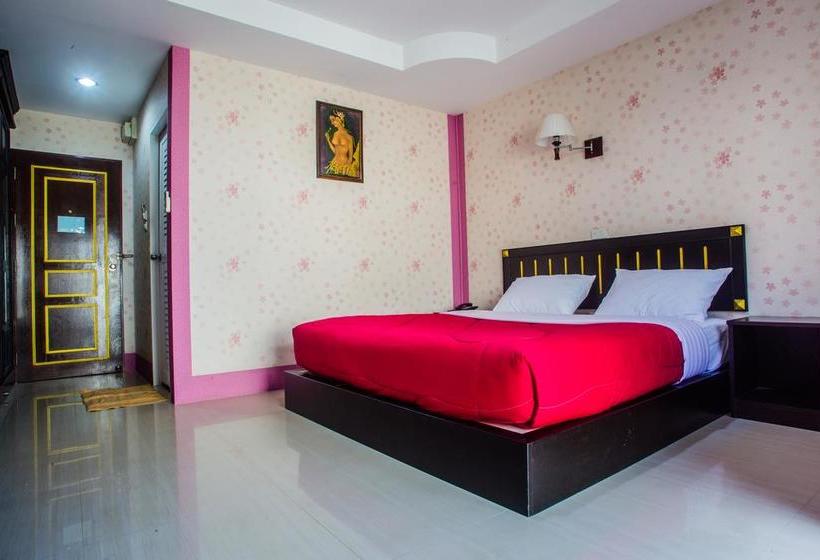 Hotel Monrawee Pavilion Resort 18