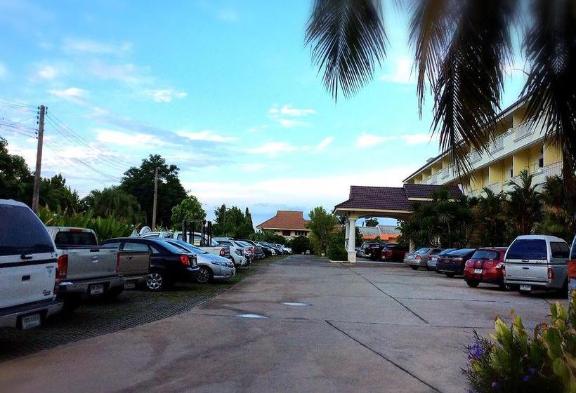 Hotel Monrawee Pavilion Resort 6