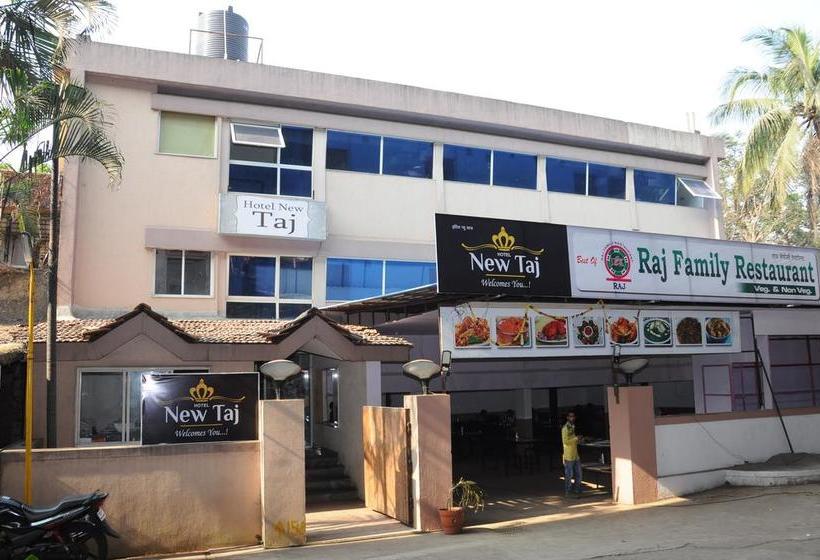 Hotel New Taj 12