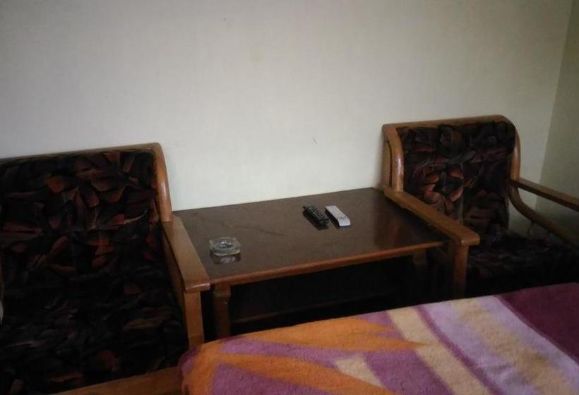 Bed and Breakfast Rishi House