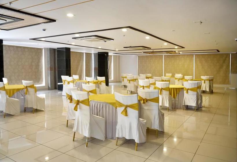 Hotel Leisure Inn Shrey 12