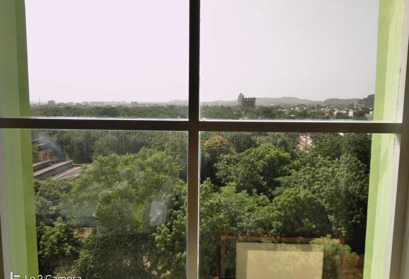 Hotel Leisure Inn Shrey 14