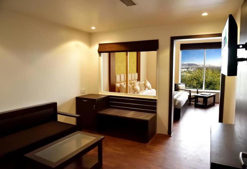 Hotel Leisure Inn Shrey 8