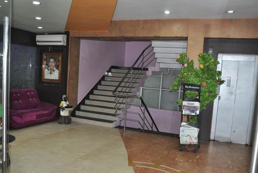 Hotel Mahabir Galaxy 10