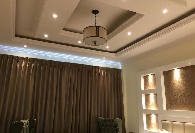 Hotel Heritage Luxury 3