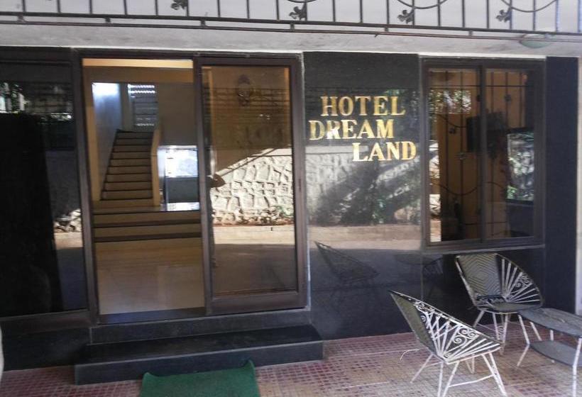 Hotel Dreamland 1