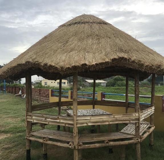 Hotel Hindustan Inn 17