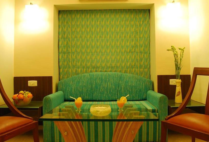 The Adarsh Hotel Lonavala 2