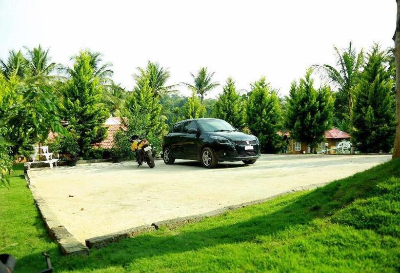 Aurum White Lily Resort 11