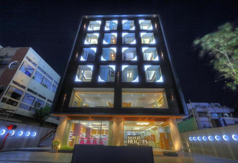 Hotel Silver Heights 2