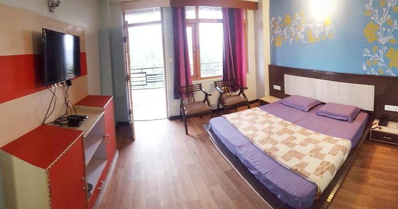 Hotel The Shyam Regency 1