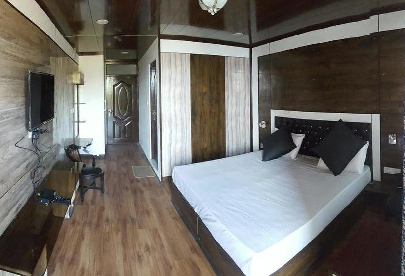 Hotel The Shyam Regency 12