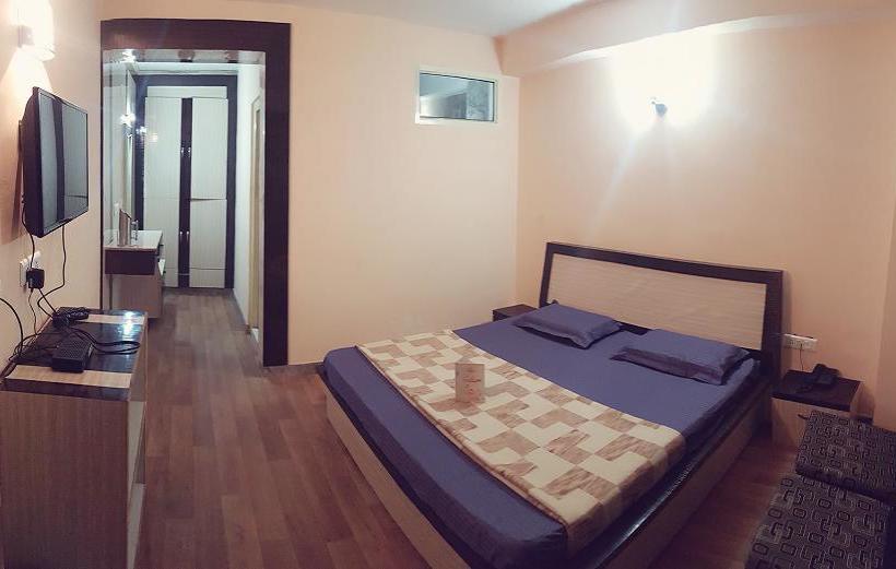 Hotel The Shyam Regency 2