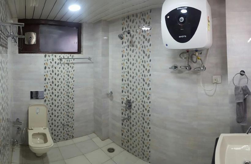 Hotel The Shyam Regency 7