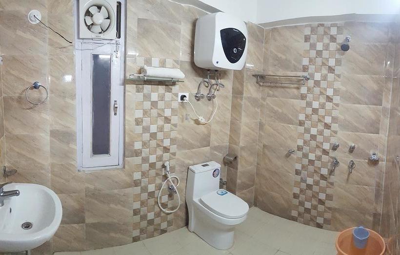 Hotel The Shyam Regency 8