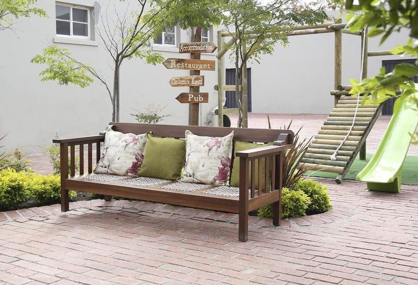 Hotel The Hamlet Country Lodge 10