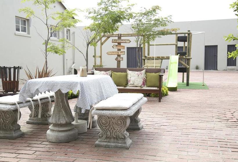 Hotel The Hamlet Country Lodge 8