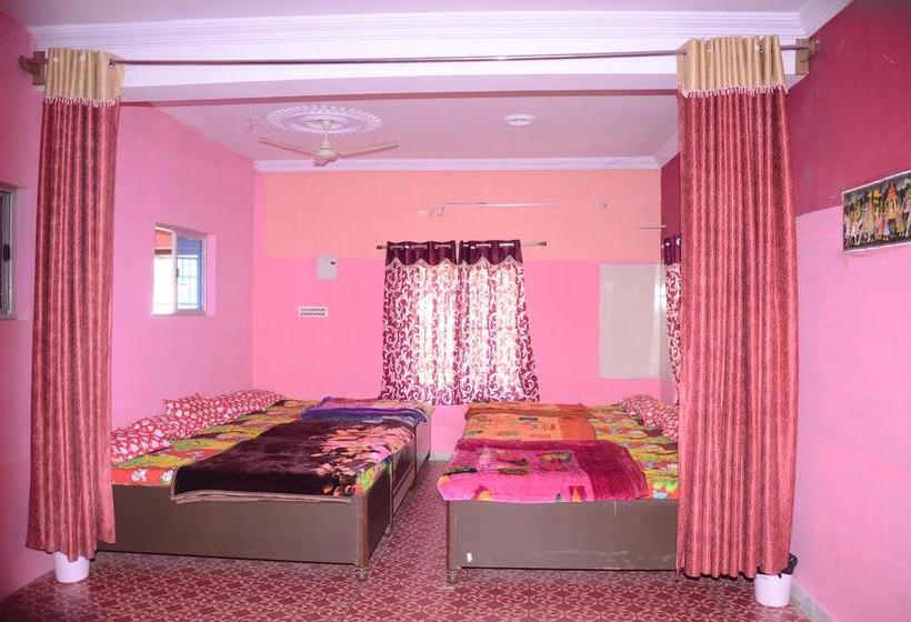 Hotel Dawarka Dhish Palace 1