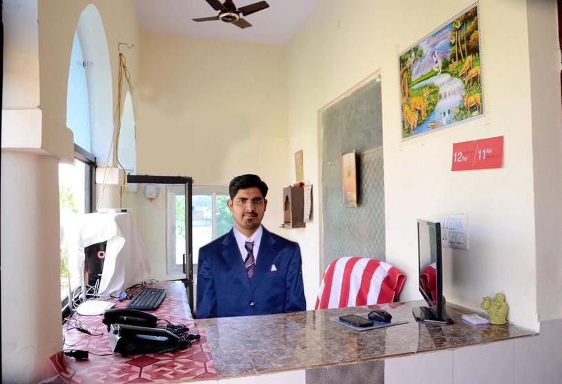 Hotel Dawarka Dhish Palace 17