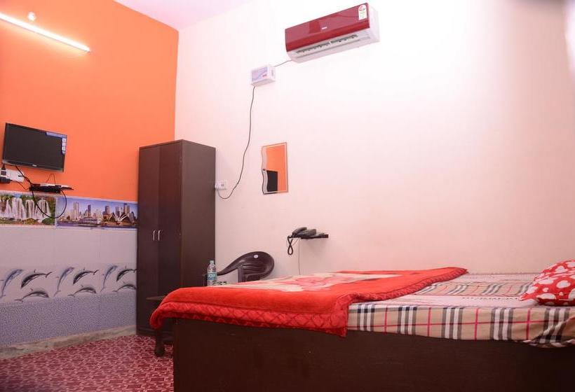 Hotel Dawarka Dhish Palace 3