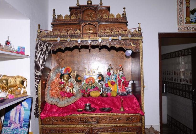 Hotel Dawarka Dhish Palace 8