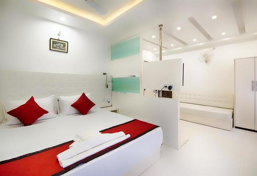 Hotel Venkatesh Regency 14