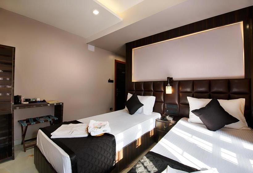 Hotel Venkatesh Regency 5