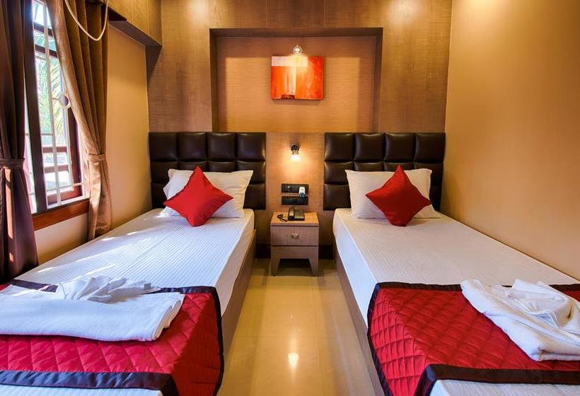 Hotel Venkatesh Regency 6