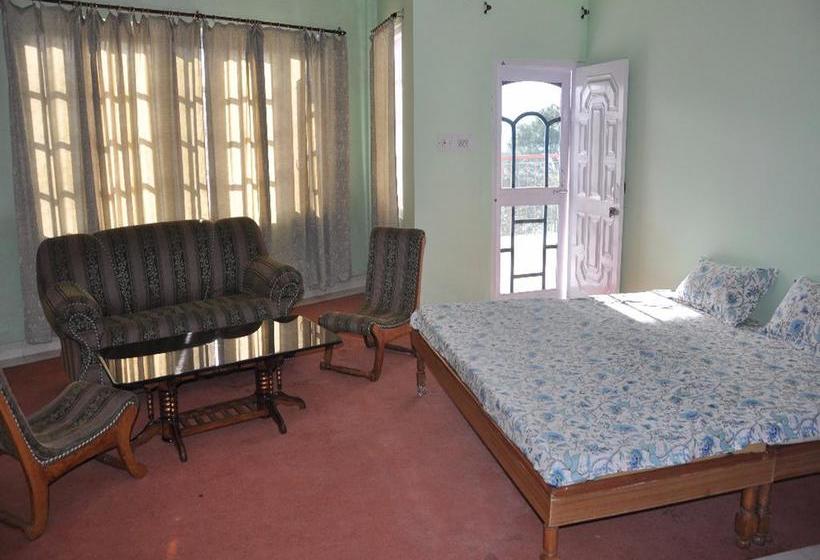 Chirayu Health Resort 13