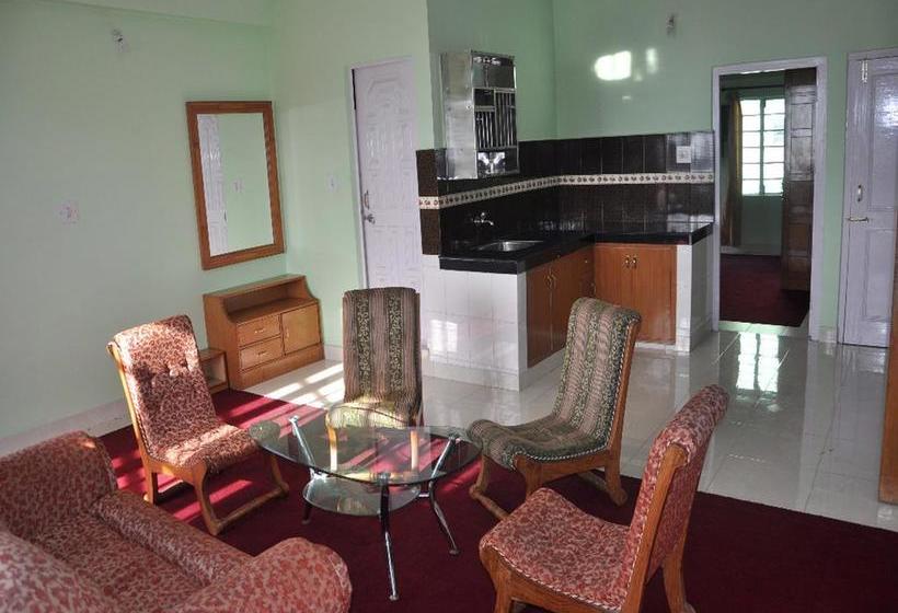 Chirayu Health Resort 4