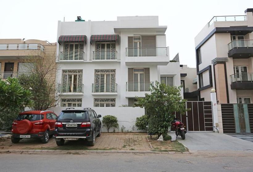 Hotel Anav House Golf Course Road Gurgaon