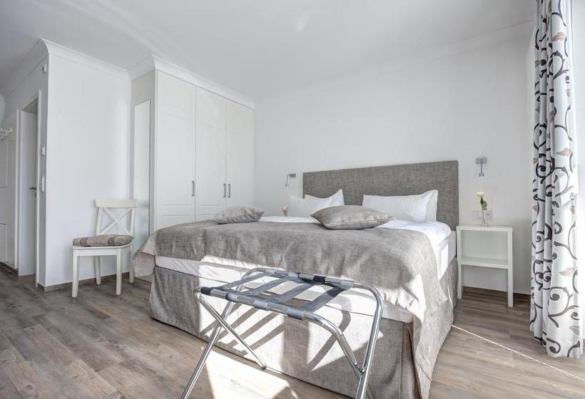 Aparthotel Villa Lea 4