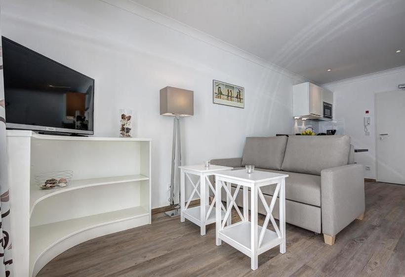 Aparthotel Villa Lea 5