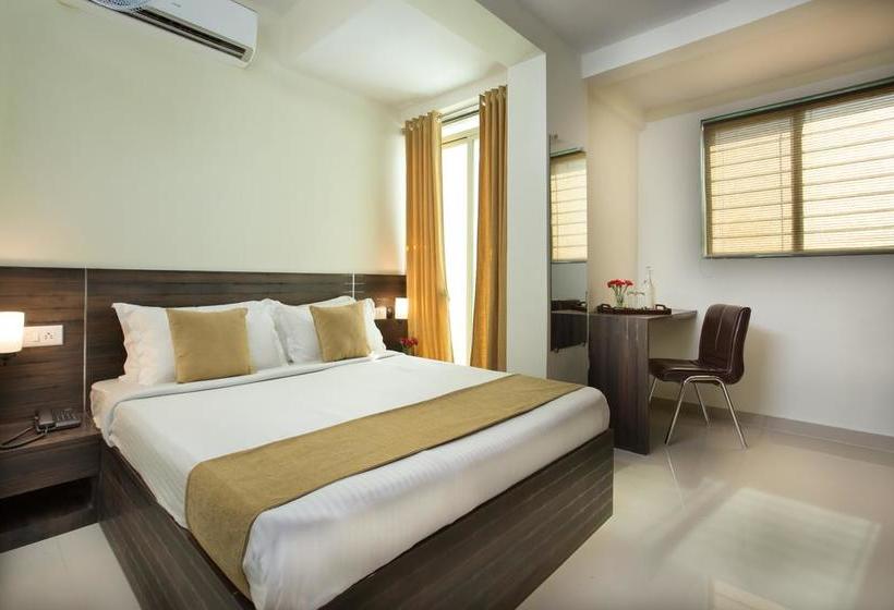 Hotel Oyo Rooms 559 New Bombay 10