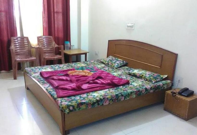 Hotel Shubham Mandi