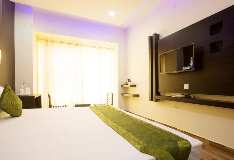 Hotel Treebo Vibhav Marriott 13