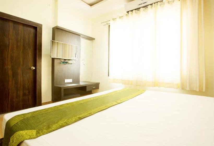 Hotel Treebo Vibhav Marriott 17