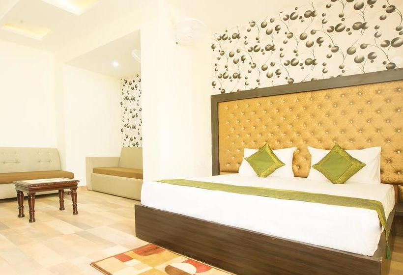 Hotel Treebo Vibhav Marriott 20