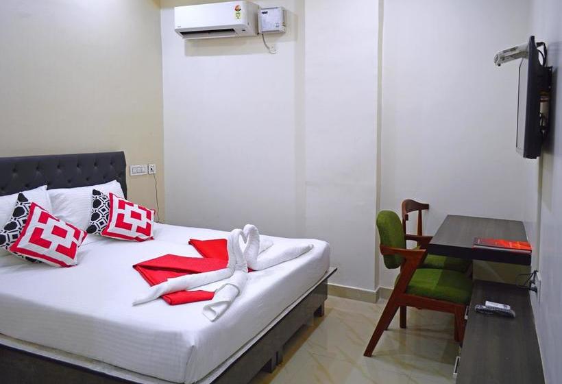 Hotel Cross Roads Panchkula Haryana