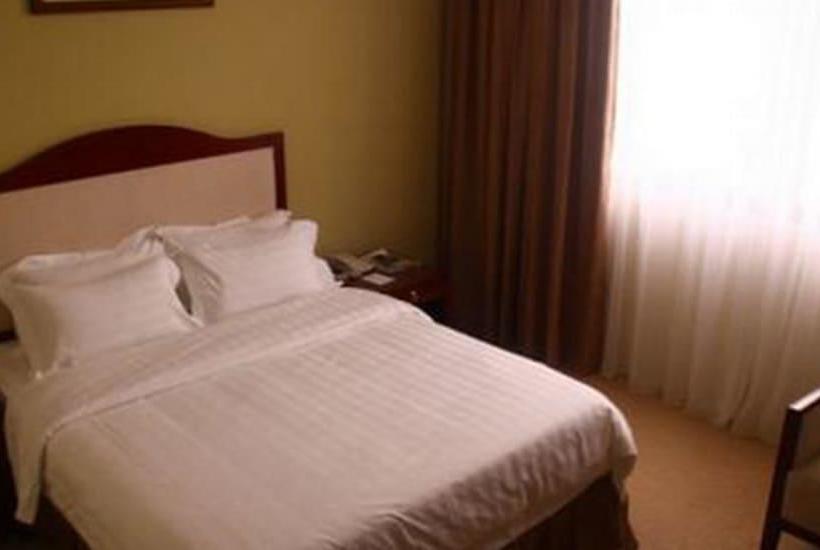 Hotel Garv Residencia 4