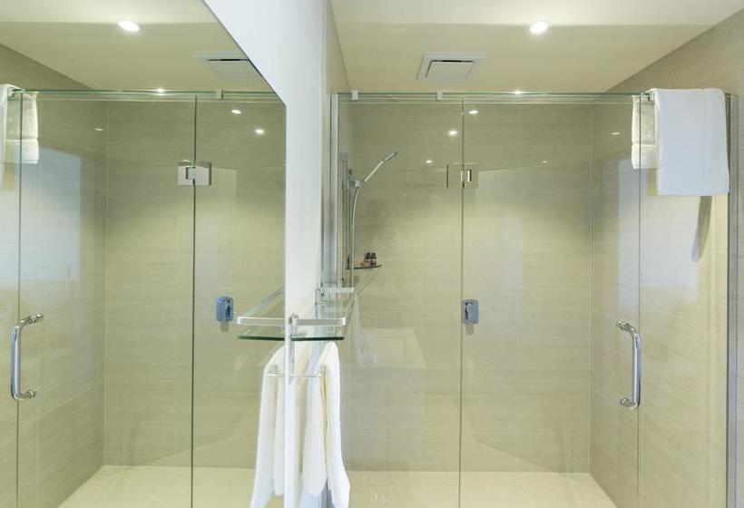 239 On Lincoln Motel 1