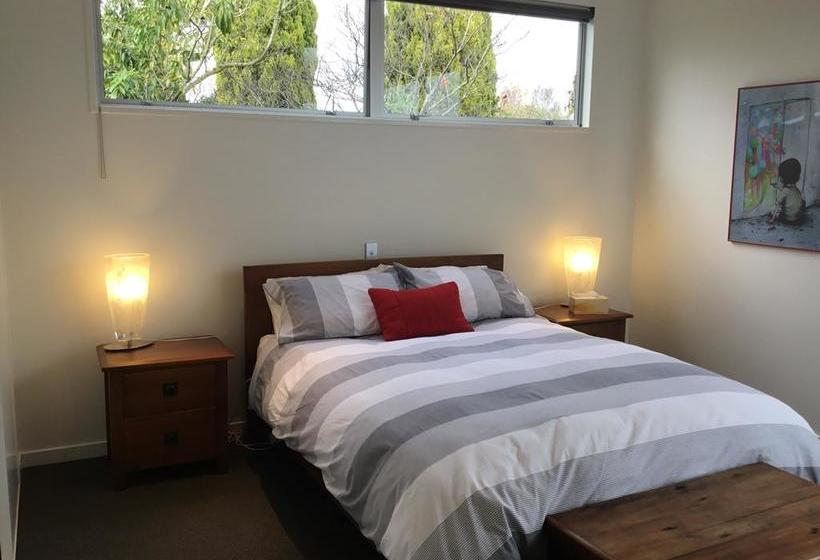 Bed and Breakfast Refreshstay 11