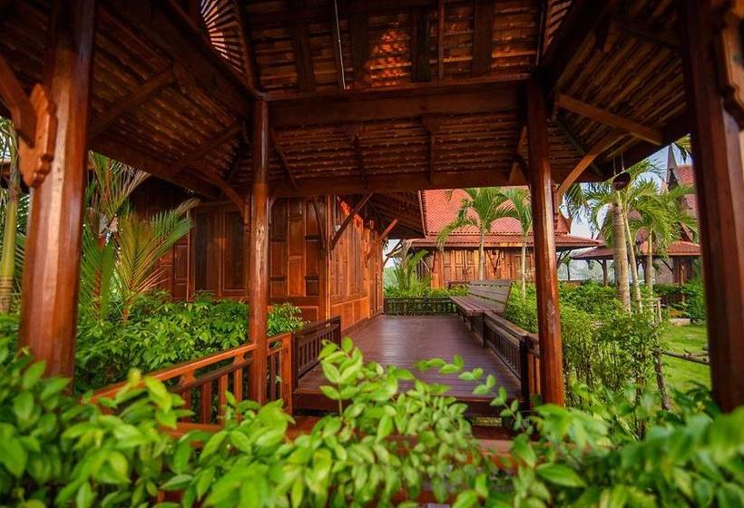 Resort Lamphurai Riverside 18