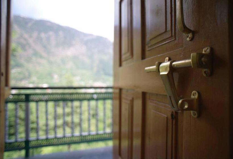 Bed and Breakfast The Attic Monkeys 7